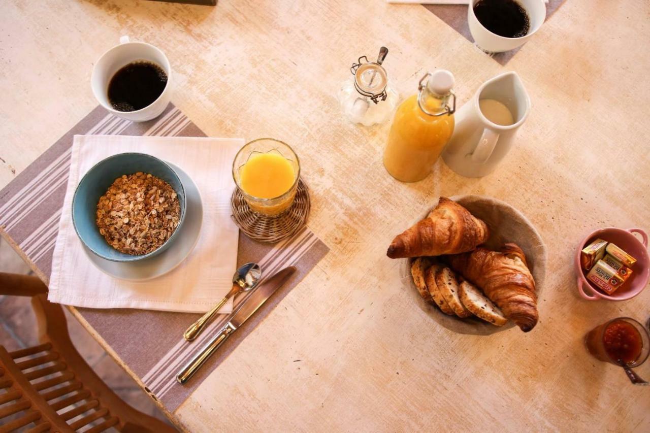 Bed and Breakfast Le Posterlon Комон-сюр-Дюранс Екстер'єр фото